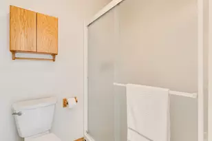 2390 NW Quail Ct, McMinnville, OR 97128 - Photo 27