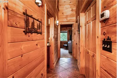 1435 Wilbur Rd, Roseburg, OR 97471 - Photo 11