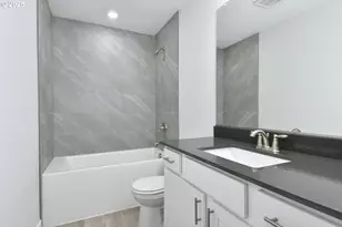 1328 NE 8th Ave, Battle Ground, WA 98604 - Photo 17