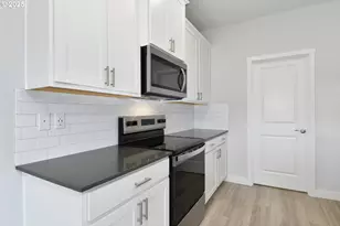 1328 NE 8th Ave, Battle Ground, WA 98604 - Photo 7