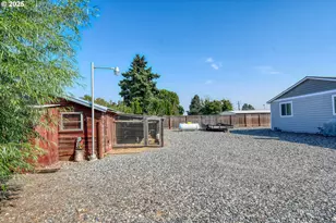 256 NW Jewell Ct, Irrigon, OR 97844 - Photo 35