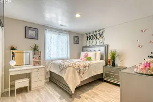 256 NW Jewell Ct, Irrigon, OR 97844 - Photo 17