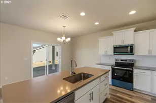 410 S Elm St, Yamhill, OR 97148 - Photo 15