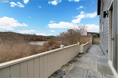 112 Southshore Ave, The Dalles, OR 97058 - Photo 33