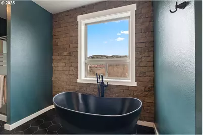 112 Southshore Ave, The Dalles, OR 97058 - Photo 27