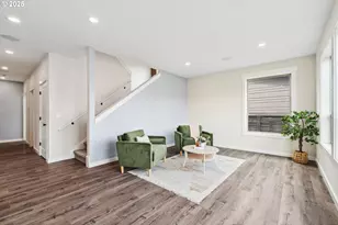 112 Southshore Ave, The Dalles, OR 97058 - Photo 3