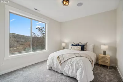 112 Southshore Ave, The Dalles, OR 97058 - Photo 5