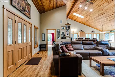 49985 McKenzie Hwy, Vida, OR 97488 - Photo 9