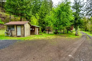 49985 McKenzie Hwy, Vida, OR 97488 - Photo 45