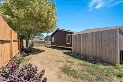 2154 Oregon St #50, Saint Helens, OR 97051 - Photo 23