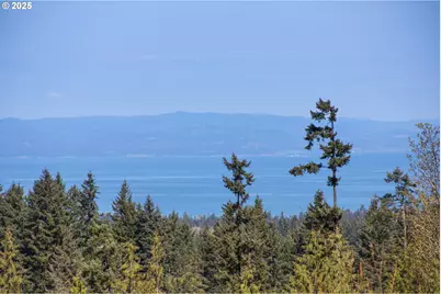 112 Chasewood Dr, Port Angeles, WA 98363 - Photo 1
