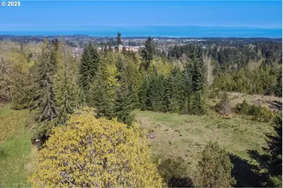 112 Chasewood Dr, Port Angeles, WA 98363 - Photo 11