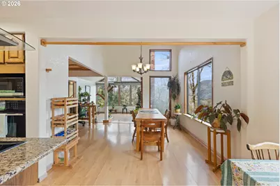 755 Plin St, Myrtle Creek, OR 97457 - Photo 15