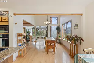 755 Plin St, Myrtle Creek, OR 97457 - Photo 15