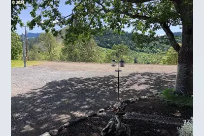 5956 Buckhorn Rd, Roseburg, OR 97470 - Photo 33