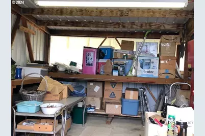 5956 Buckhorn Rd, Roseburg, OR 97470 - Photo 21