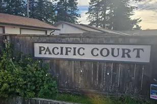 542 Pacific Ave, Brookings, OR 97415 - Photo 25