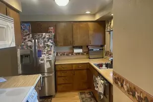 4117 SE 12th St, Gresham, OR 97080 - Photo 9