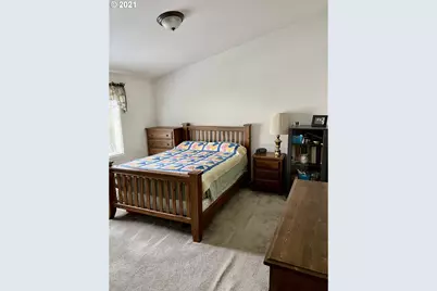 95851 McKinnon Dr, Gold Beach, OR 97444 - Photo 9