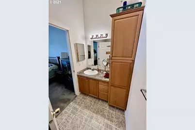 95851 McKinnon Dr, Gold Beach, OR 97444 - Photo 17