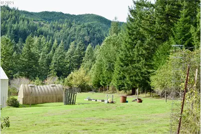 95851 McKinnon Dr, Gold Beach, OR 97444 - Photo 25