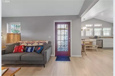 369 B St, Elkton, OR 97436 - Photo 11