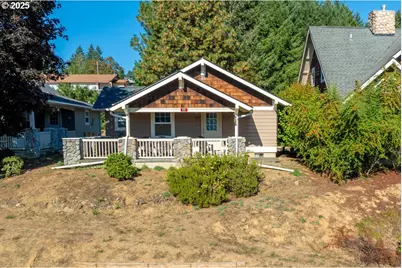 369 B St, Elkton, OR 97436 - Photo 29