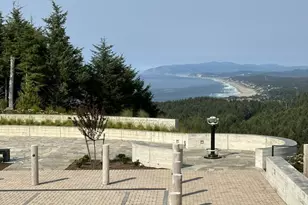 1152 NE Seascape Ave, Depoe Bay, OR 97341 - Photo 37