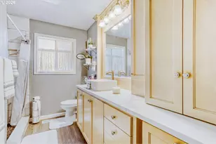 280 Ipswich St, Gladstone, OR 97027 - Photo 17