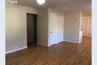 613 Irving Dr, Myrtle Creek, OR 97457 - Photo 11