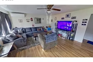 613 Irving Dr, Myrtle Creek, OR 97457 - Photo 9