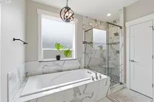 816 Riley Dr, Silverton, OR 97381 - Photo 23