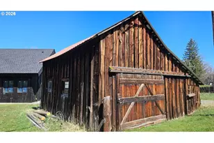 301 W McCully Dr, Joseph, OR 97846 - Photo 9