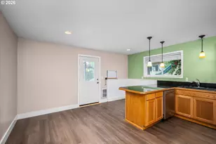 2012 Greiner St, Eugene, OR 97405 - Photo 33