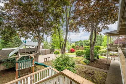 2012 Greiner St, Eugene, OR 97405 - Photo 37