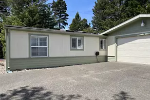 143 42nd Way, Florence, OR 97439 - Photo 3