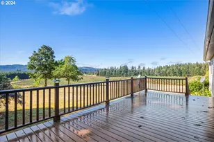 21000 NE Strawberry Flats Ln, Scotts Mills, OR 97375 - Photo 15