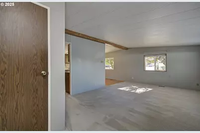 17401 SE 39th St #7, Vancouver, WA 98683 - Photo 9