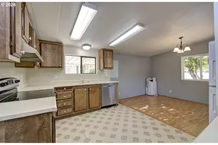 17401 SE 39th St, Vancouver, WA 98683 - Photo 3