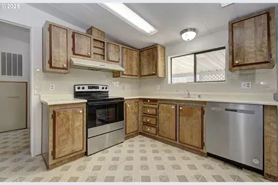 17401 SE 39th St #7, Vancouver, WA 98683 - Photo 5