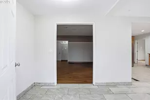 3524 SE 119th Ave, Portland, OR 97266 - Photo 5