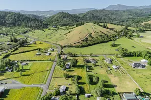 503 Old Pioneer Rd, Sutherlin, OR 97479 - Photo 45