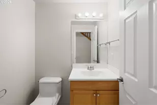 18709 SE 18th St, Vancouver, WA 98683 - Photo 17