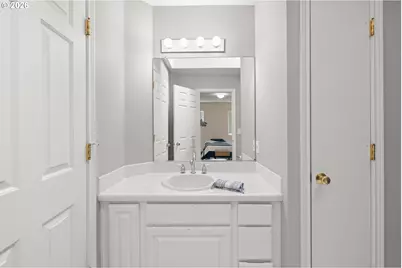 14591 Pfeifer Way, Lake Oswego, OR 97035 - Photo 25