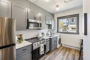 804 SE Cesar E Chavez Blvd, Portland, OR 97214 - Photo 17