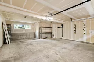 10855 SW 130th Ave, Portland, OR 97223 - Photo 37