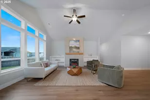 744 NE Trillium Dr, Estacada, OR 97023 - Photo 7