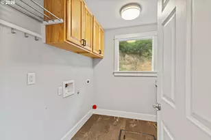 16855 Hwy 42, Myrtle Point, OR 97458 - Photo 33