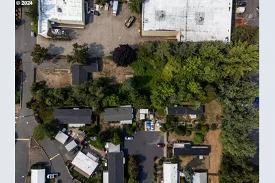 8511 SE Orchard Ln, Happy Valley, OR 97086 - Photo 29