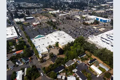 8511 SE Orchard Ln, Happy Valley, OR 97086 - Photo 35